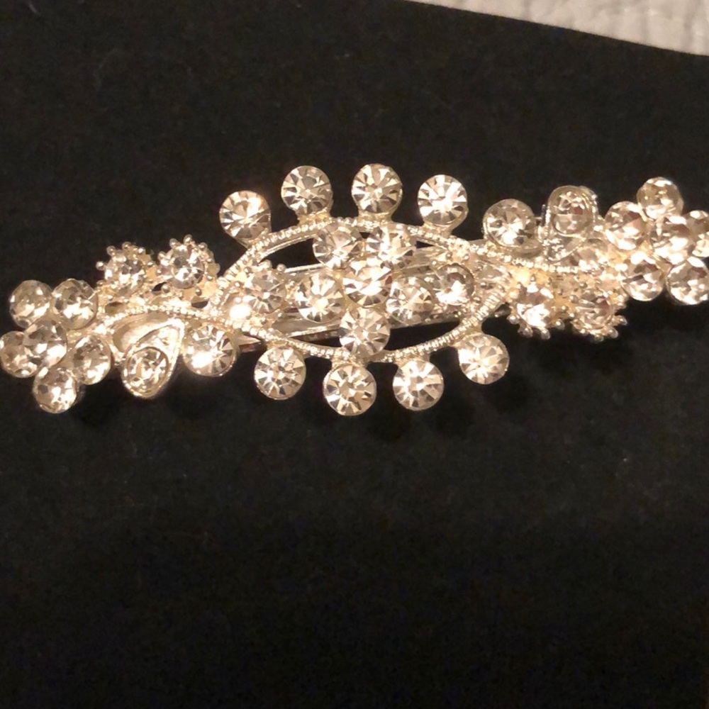 Silver and rhinestone hair clip
